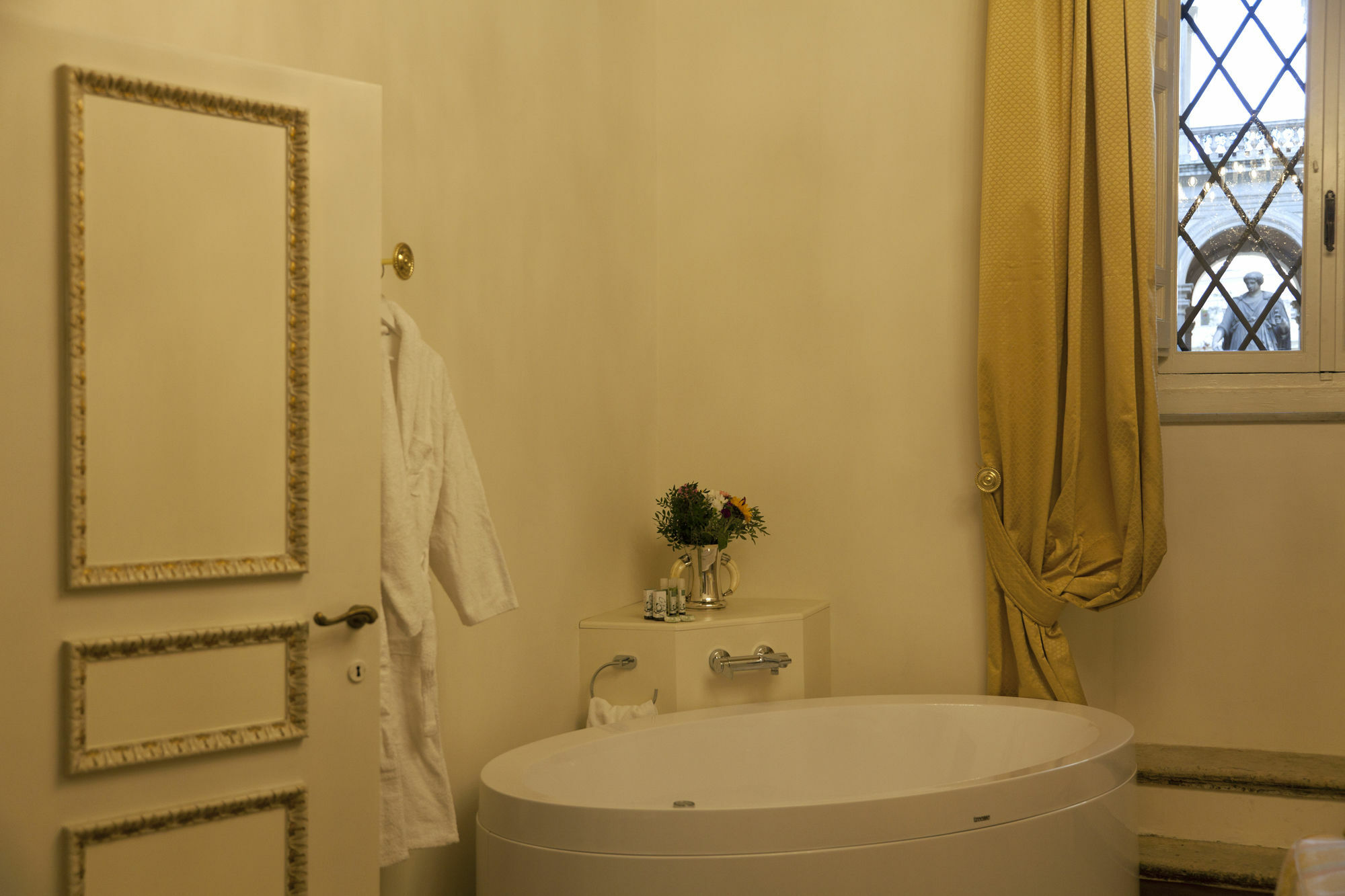 Casa A Palazzo Borghese Apartment Рим Екстериор снимка